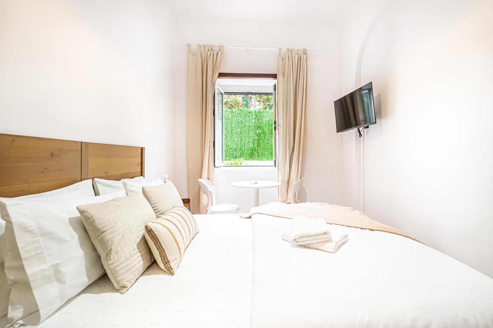 Urban Bliss Guesthouse I ฟารู ภายนอก รูปภาพ